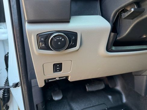 Used 2022 Ford F250 XLT w/ XLT Value Package AWD/4WD image 14