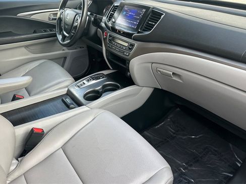 Certified 2023 Honda Ridgeline RTL image 17