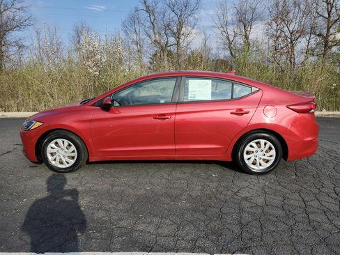 Used 2018 Hyundai Elantra SE w/ SE Connectivity Package 04 image 13