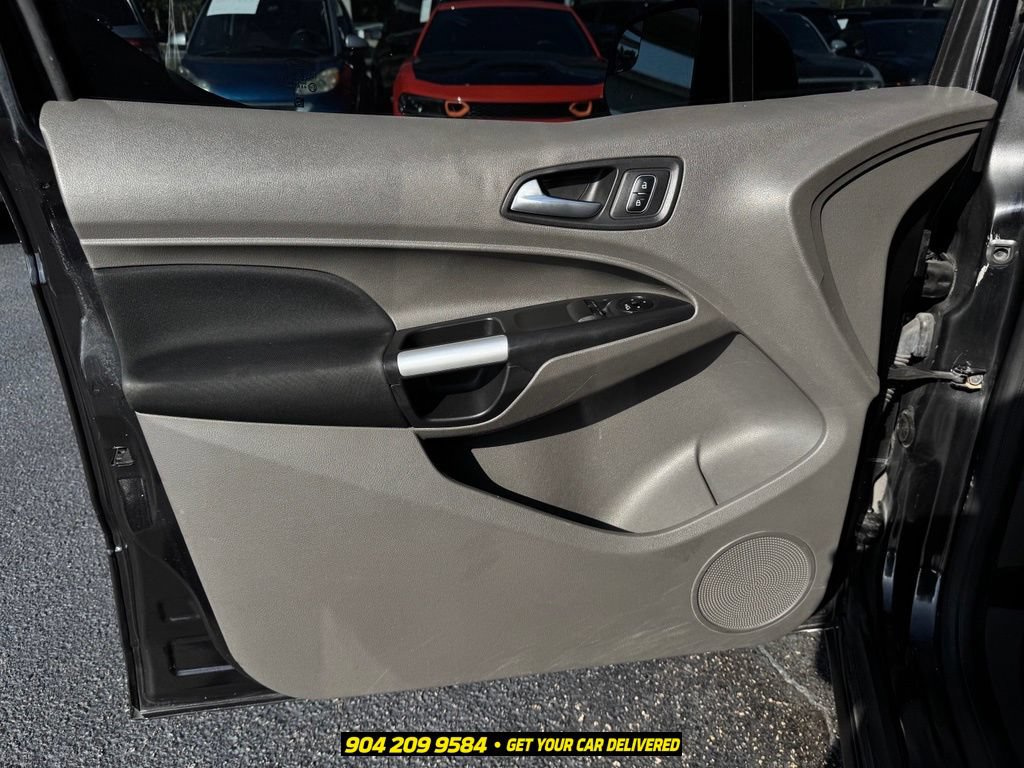Used 2022 Ford Transit Connect XLT FWD image 23