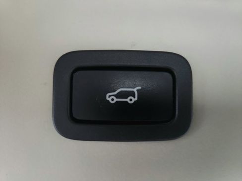 Used 2019 Land Rover Range Rover HSE image 44