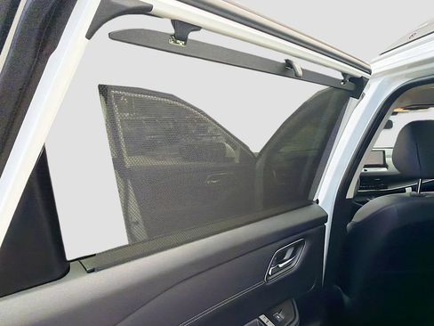 New 2026 Nissan Rogue Platinum image 29