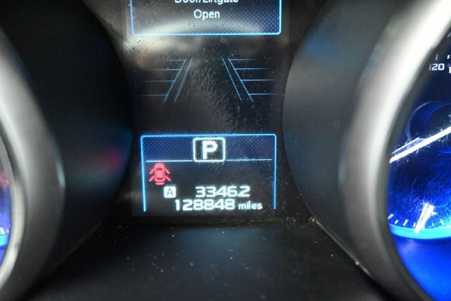 Used 2016 Subaru Outback 2.5i Limited AWD/4WD image 12