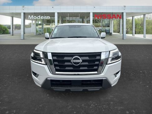 Certified 2024 Nissan Armada SL w/ Cargo Package AWD/4WD image 7