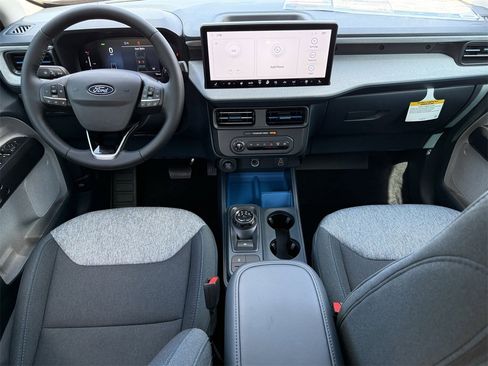 New 2025 Ford Maverick XLT w/ XLT Luxury Package image 33