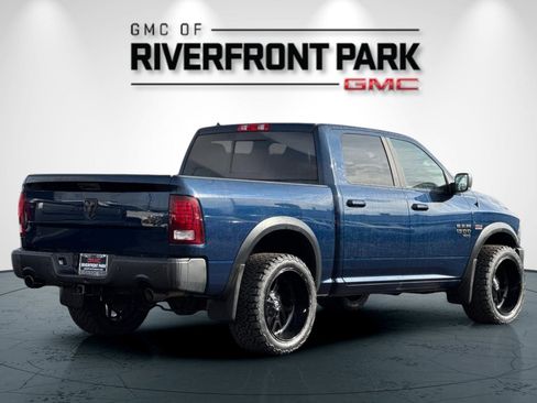 Used 2022 RAM 1500 Classic SLT image 3