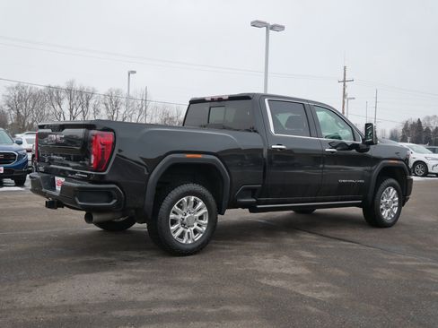 Used 2021 GMC Sierra 3500 Denali w/ Denali Ultimate Package image 7