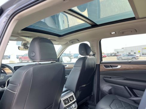 New 2026 Volkswagen Atlas SE image 12