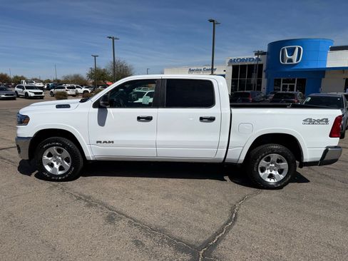 Used 2025 RAM 1500 Big Horn image 8