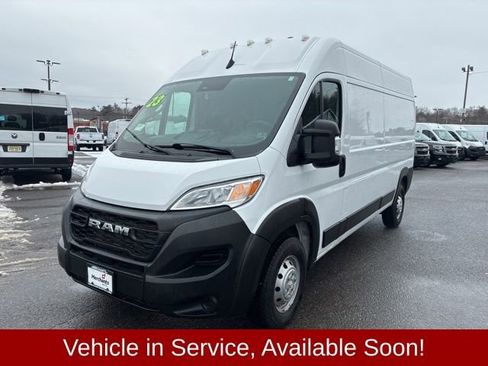 Used 2023 RAM ProMaster 2500 image 3