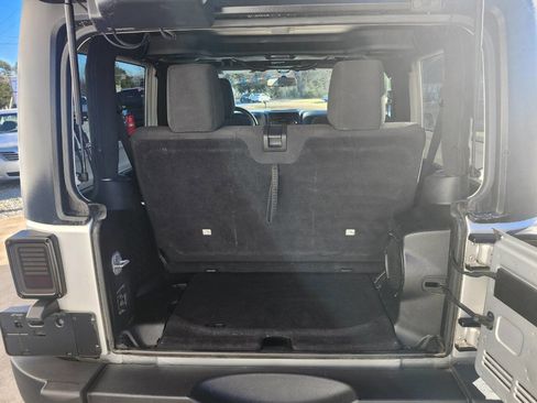 Used 2012 Jeep Wrangler Sport image 23