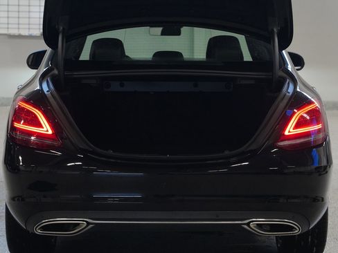 Used 2021 Mercedes-Benz C 300 4MATIC Sedan image 31