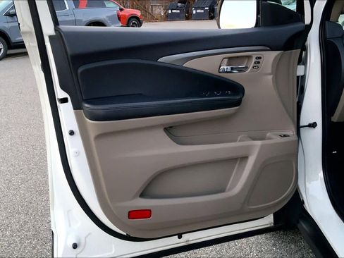 Used 2019 Honda Pilot EX-L image 21