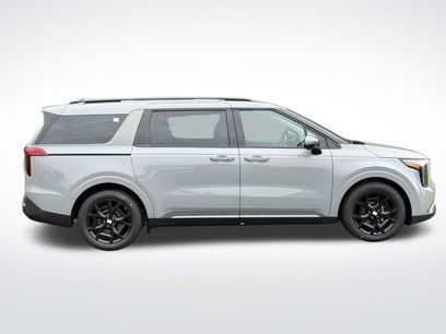 New 2026 Kia Carnival SX Prestige