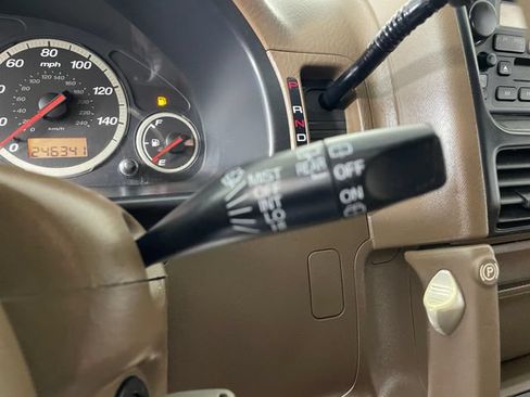 Used 2002 Honda CR-V LX image 12