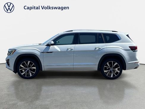 Used 2024 Volkswagen Atlas SEL Premium R-Line AWD/4WD image 8