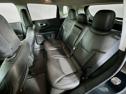 Used 2018 Jeep Compass Trailhawk w/ Navigation Group image 25