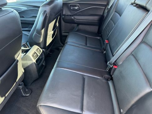 Used 2022 Honda Ridgeline RTL-E image 16