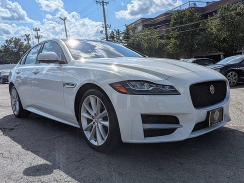 Used 2016 Jaguar XF R-Sport AWD/4WD image 5