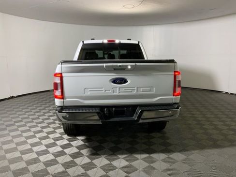 Used 2022 Ford F150 Lariat AWD/4WD image 6