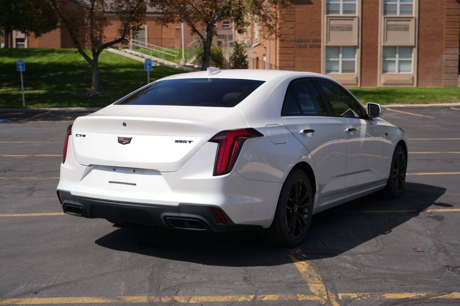 Used 2021 Cadillac CT4 Luxury w/ Sun And Sound Package RWD image 5