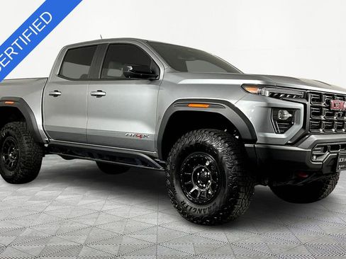 Used 2024 GMC Canyon AT4X w/ AT4X AEV Edition AWD/4WD image 3