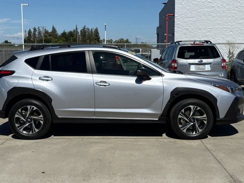 Certified 2024 Subaru Crosstrek 2.0i Premium w/ Popular Package #3 AWD/4WD image 2