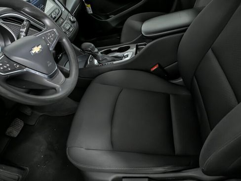 Used 2024 Chevrolet Malibu LS image 18