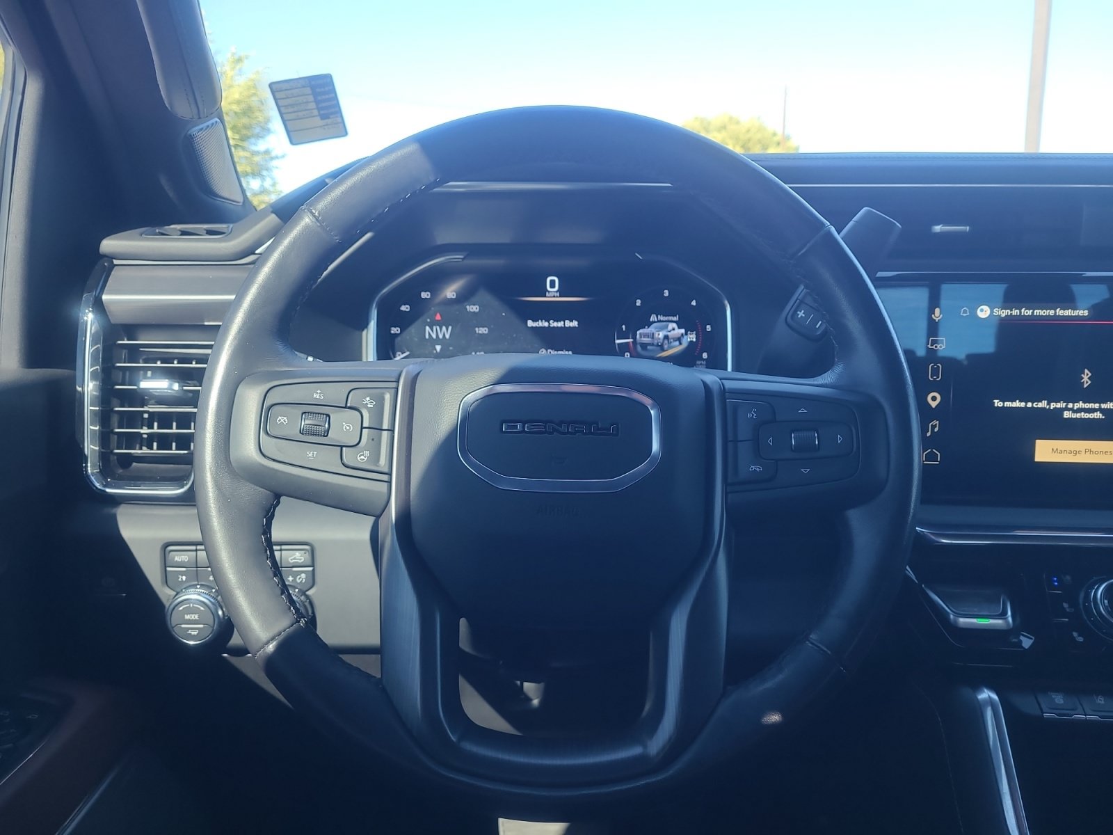 Used 2024 GMC Sierra 2500 Denali Ultimate w/ LPO, GMC Protection Package AWD/4WD image 9