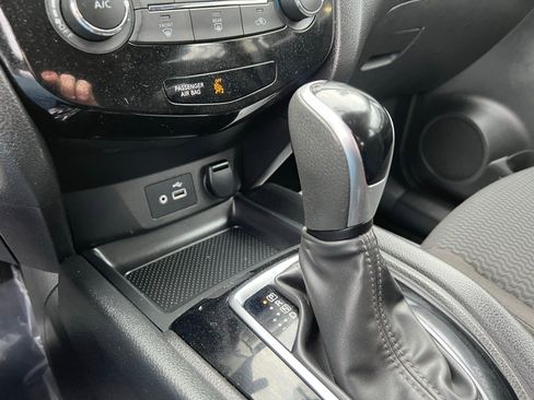 Used 2019 Nissan Rogue Sport S AWD/4WD image 29