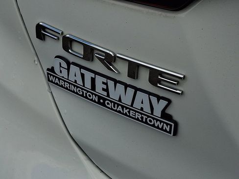 Used 2021 Kia Forte LXS image 31