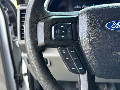 Used 2019 Ford F250 XL w/ Power Equipment Group image 18