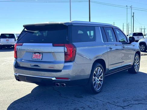 Used 2025 GMC Yukon XL Denali w/ Denali Reserve Package image 6