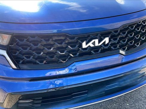 Used 2022 Kia Sorento EX image 28