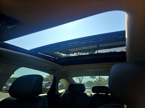 Used 2025 Genesis G80 2.5T Advanced image 30