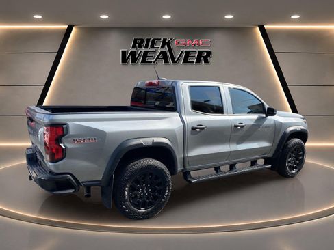 Used 2025 Chevrolet Colorado Trail Boss AWD/4WD image 7