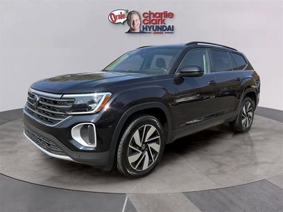 Used 2025 Volkswagen Atlas SE