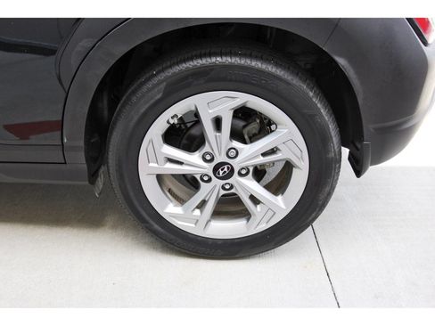 Used 2023 Hyundai Kona SEL w/ Cargo Package FWD image 29