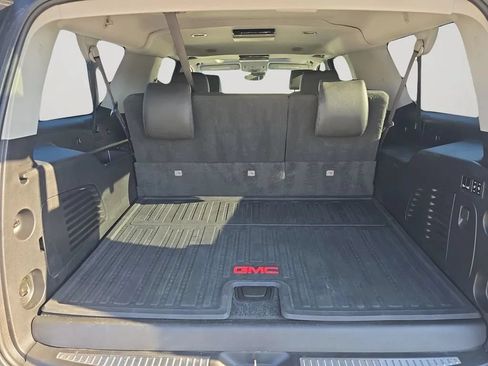 Used 2019 GMC Yukon XL Denali w/ Denali Ultimate Package RWD image 14