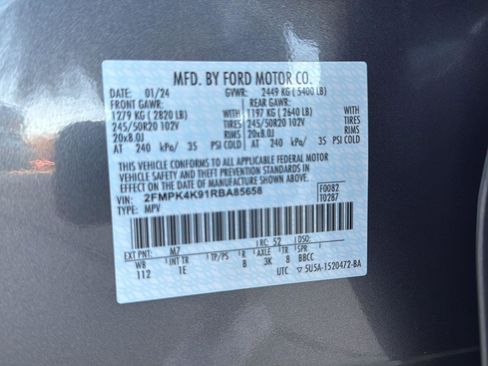 Used 2024 Ford Edge Titanium w/ Equipment Group 301A AWD/4WD image 41