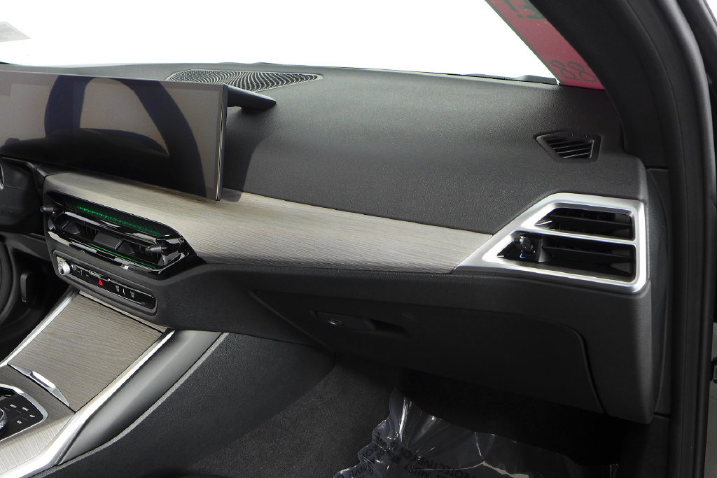Certified 2025 BMW i4 eDrive40 RWD image 14
