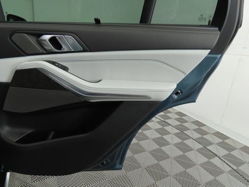 New 2026 BMW X5 sDrive40i w/ Climate Comfort Package image 27