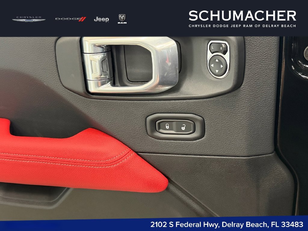 New 2026 Jeep Wrangler Unlimited Sahara AWD/4WD image 20