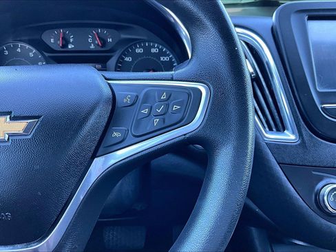 Used 2018 Chevrolet Malibu LT FWD image 20