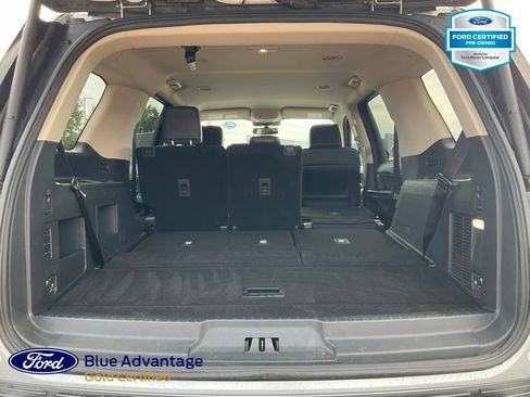 Used 2024 Ford Expedition XLT AWD/4WD image 23