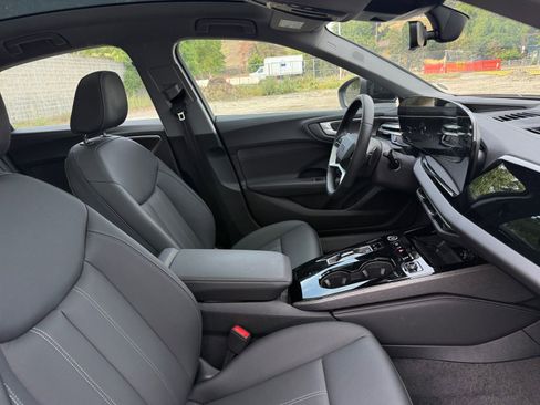 Used 2025 Audi A5 2.0T Premium Plus w/ Premium Plus AWD/4WD image 20