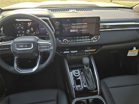 New 2025 GMC Canyon Elevation w/ Convenience Package image 14