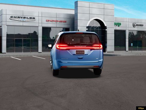 New 2027 Chrysler Pacifica Select AWD/4WD image 13