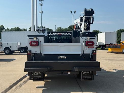 New 2026 Ford F550 4x4 Regular Cab Super Duty image 6