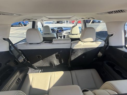 Used 2020 Subaru Ascent Limited w/ Technology Package image 11